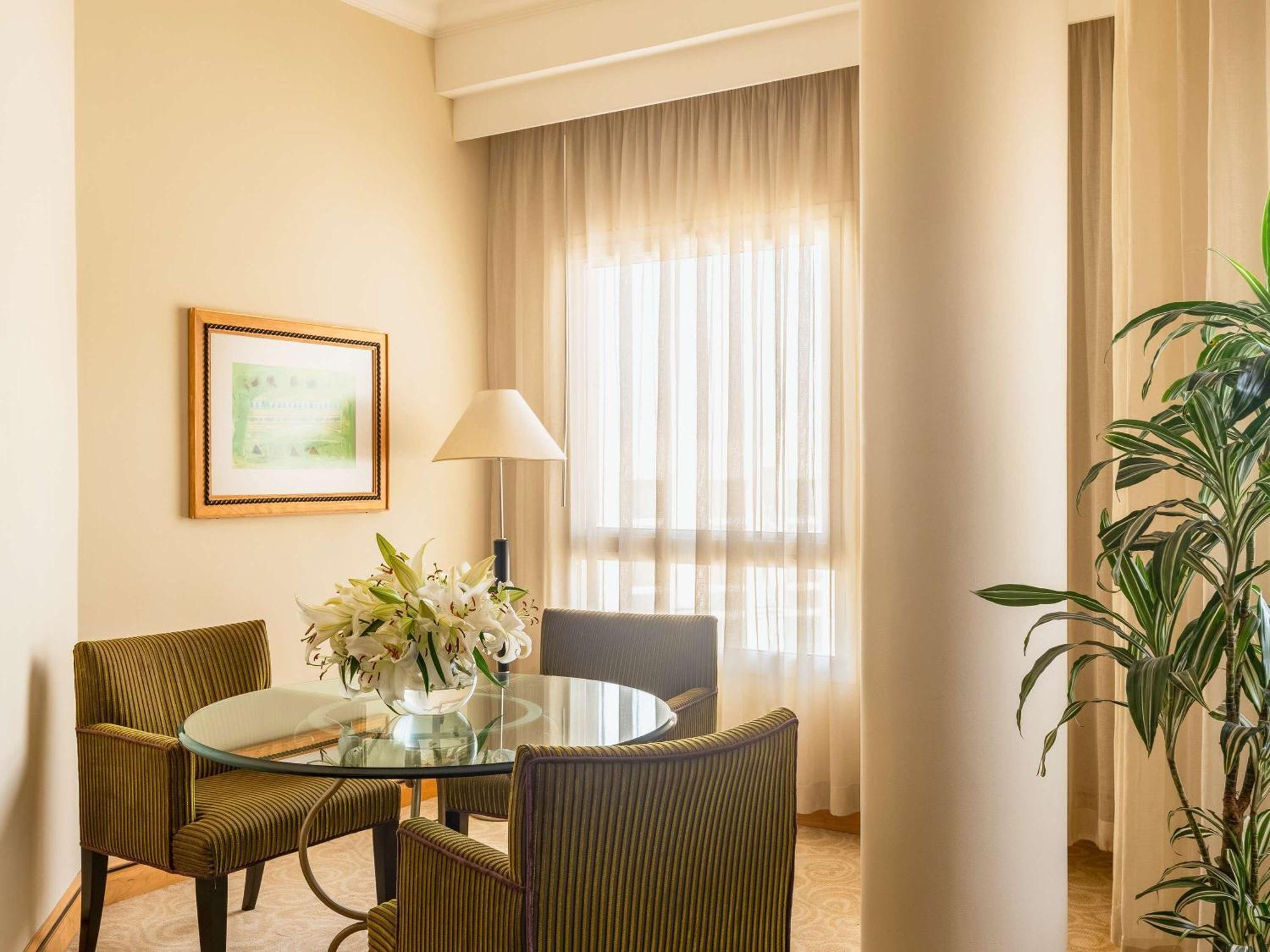Moevenpick Hotel Doha Luaran gambar